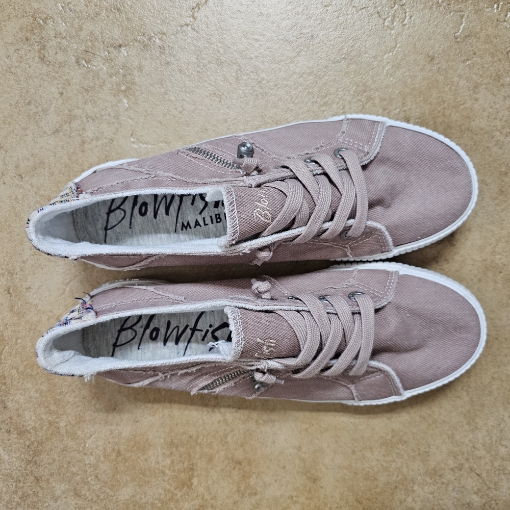 Blowfish Women's Lilac Pink Sneakers